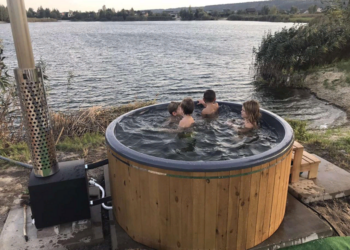 Чому варто обирати дерев’яний чан на дровах та поради