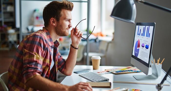 Эффективное управление коммуникациями с клиентами в агентстве недвижимости с помощью CRM-системы