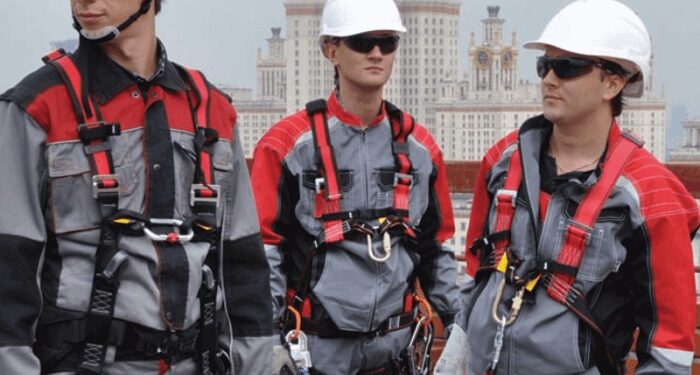 Требования к спецодежде и советы по выбору: на что обратить внимание