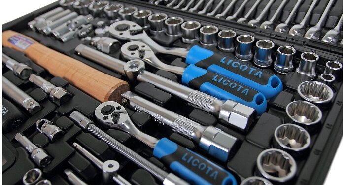 Великий асортимент автомобільних інструментів для швидкого та ефективного обслуговування авто