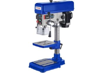 Вертикальный сверлильный станок в мастерской: пережиток прошлого или основа точности