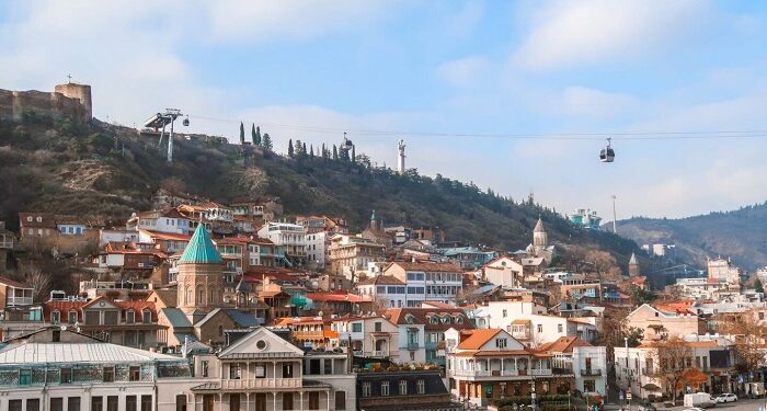 Аренда квартир в Тбилиси: как найти идеальное жилье через агентство недвижимости Avezor Georgia
