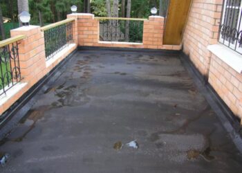 Гідроізоляція балконів та терас: захист від протікань у будь-яку погоду