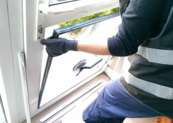 Практические советы и идеи по замене поврежденных окон в домашних условиях