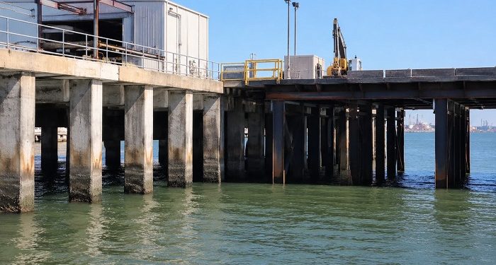 Steel H-piles vs concrete supports: comparing loads, soils, and coastal use