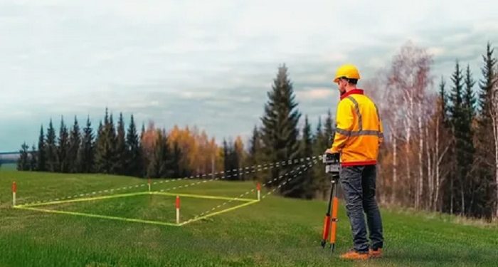 Вынос в натуру границ участка: как оформить работы и избежать споров